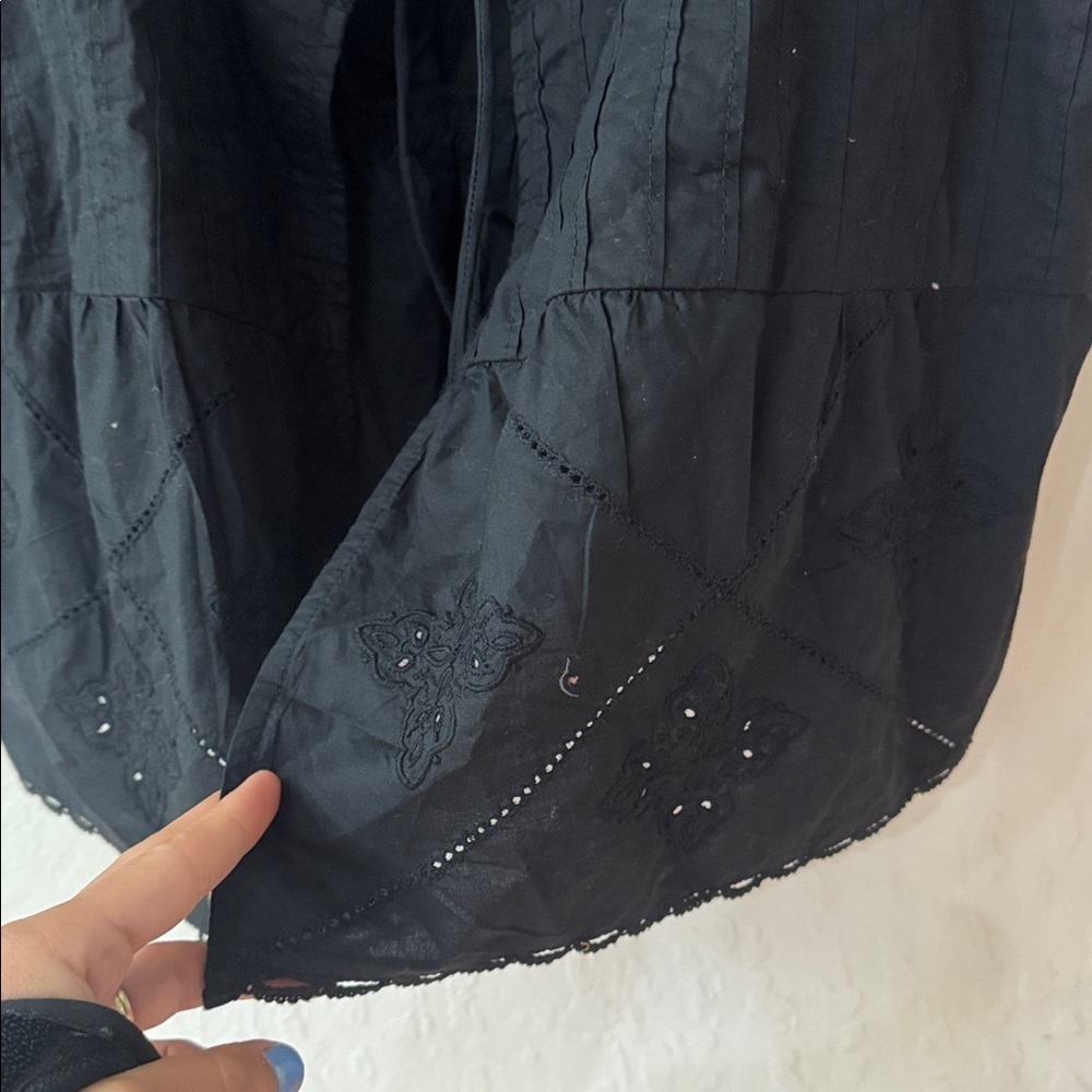American Eagle black eyelet lace tie chest tank top Xl nwt flaw - Picture 3 of 4